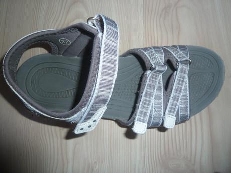 Sportovní páskové sandále, 37