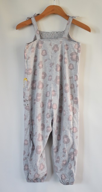 Overal vel. 4 - 5 let, george,110