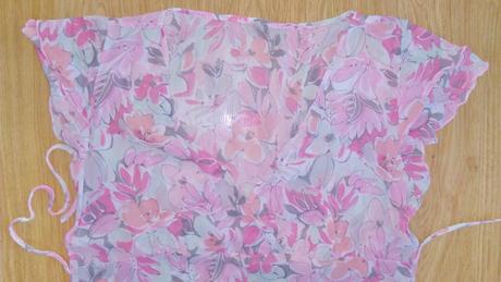 Dámské,dívčí halenky vel.xs,s, xs