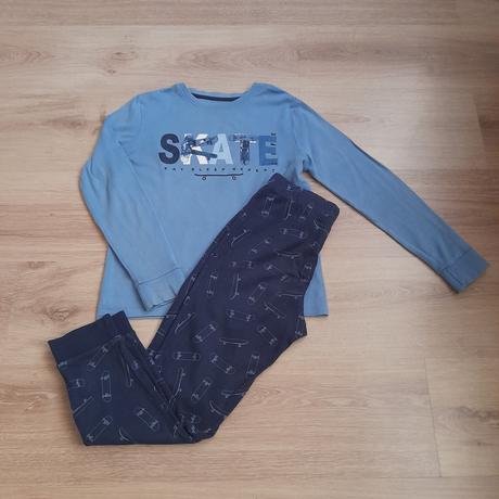 Dětské pyžamo se skateboardy, zn. f&f, vel. 134, f&f,134