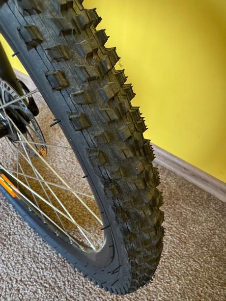 Horské kole zn. rockrider, 24
