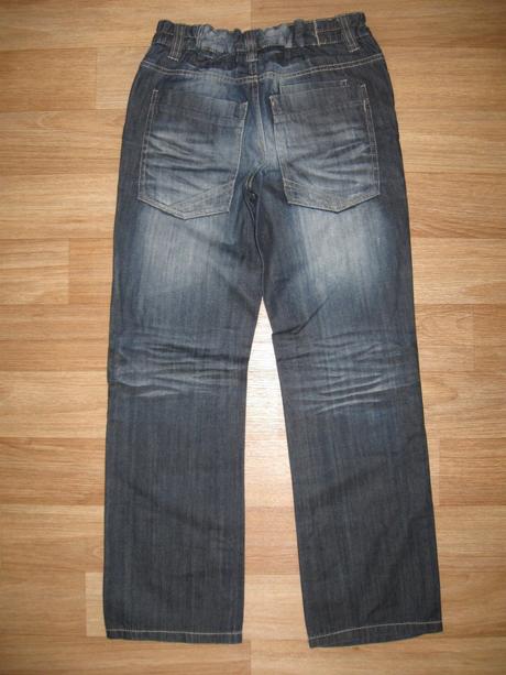 Džíny, 152