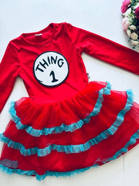 An14/ kostym - v.6/8 let dr.seuss,