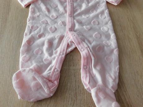 Dívčí komplet, 56