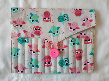 Látkový pastelkovník sovičky 23x18cm, 