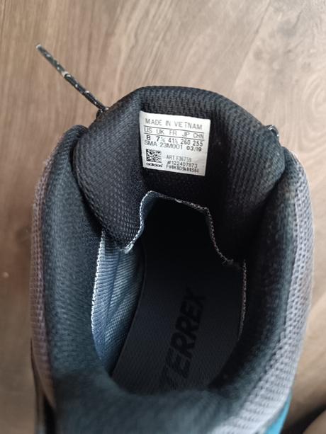 Nízké trekingové boty adidas terrex gtx,vel.41 1/3, adidas,41