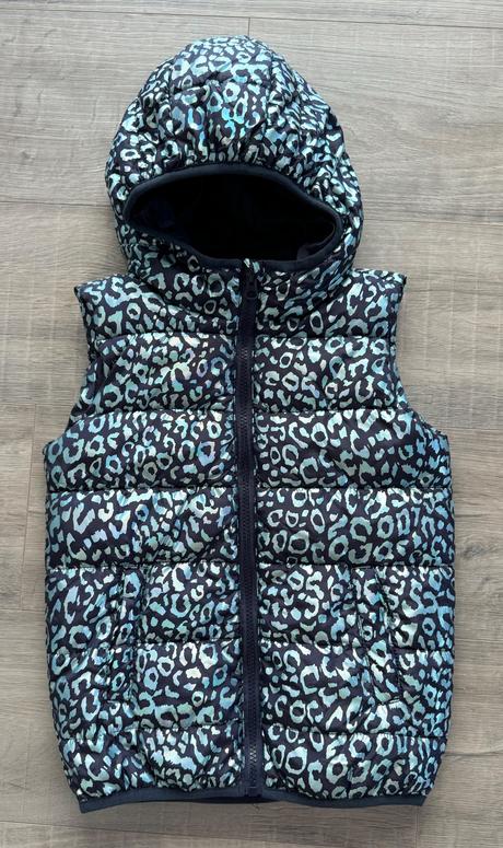 Vesta s kapucí, sinsay,122