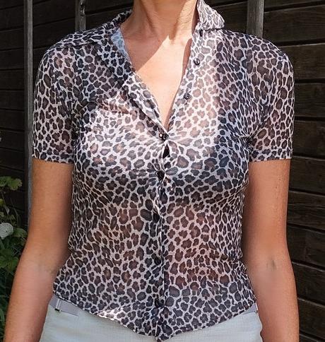 Pět tílek a halenek vel. s, m za cenu jedné, m