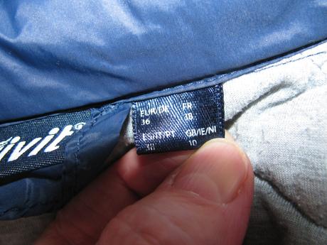 Přechodná tmavě modrá prošívaná bunda, crivit,38