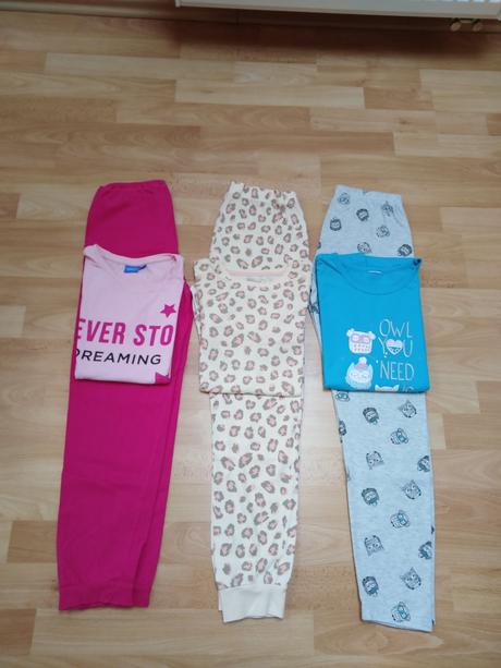 Dívčí pyžama vel.140, 140
