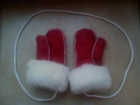 Rukavice kožené s kožíškem z ovečky nepoužité, 68