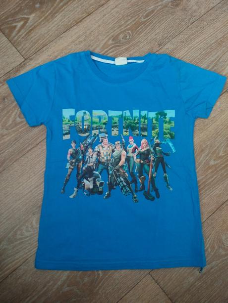 Tričko velikost 134/140, 134