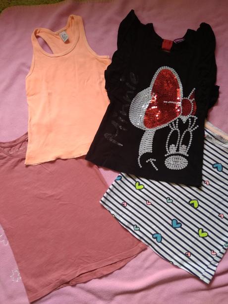 Set 2 triček 4-5 let cena za vše, zara,110
