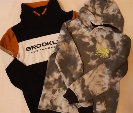 Mikiny vel. 146 / 152, takko,146