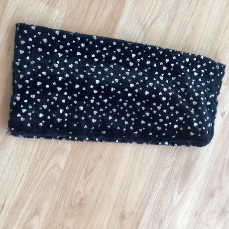 Teply sal tame modry se srdicky topolino, topolino