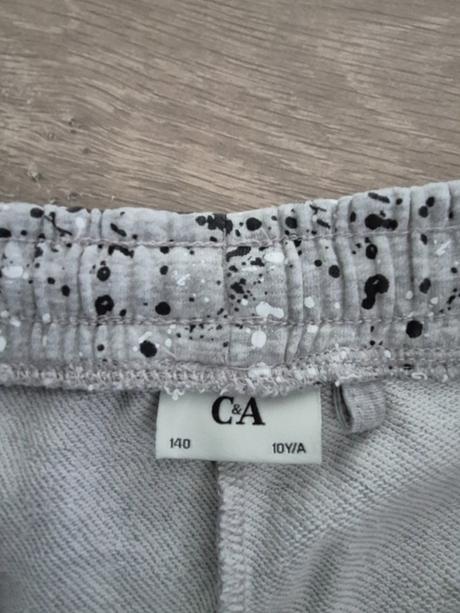 Šortky vel. 140, c&a,140