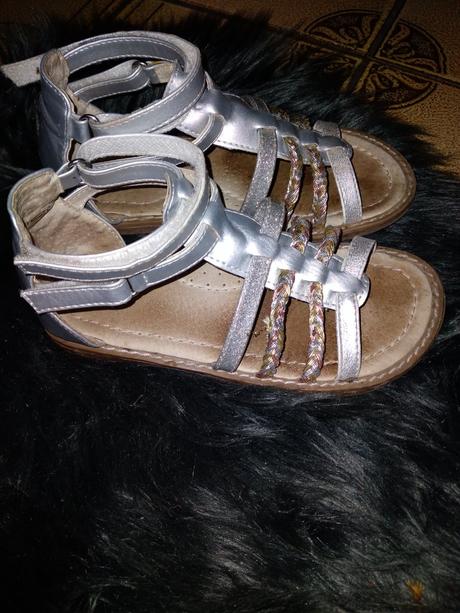 Dívčí sandále třpyt vel. 29, vnit.stélka 18 cm, baťa,29