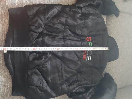 Zimní bunda, vel. ani značka neuvedena, 98