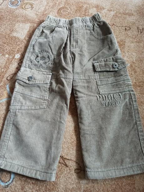 Podšité manžestráky a mikina, 86–98