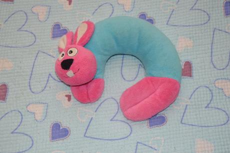 Podhlavník nákrčník cestovní polštářek, 