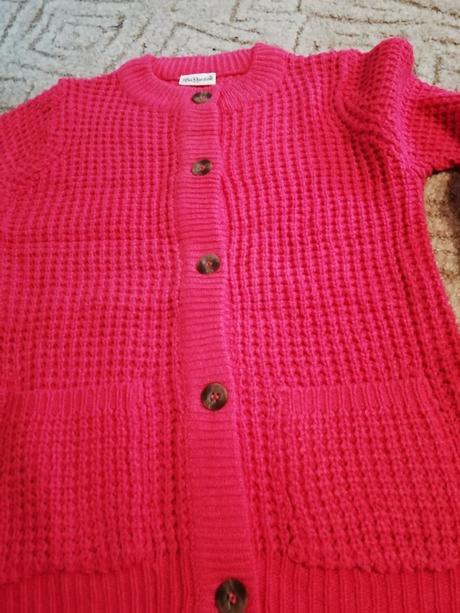 Teplý svetr na knoflíky 104-110-nový, 104