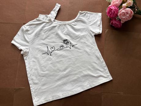 Triko bílé - v.134, 134