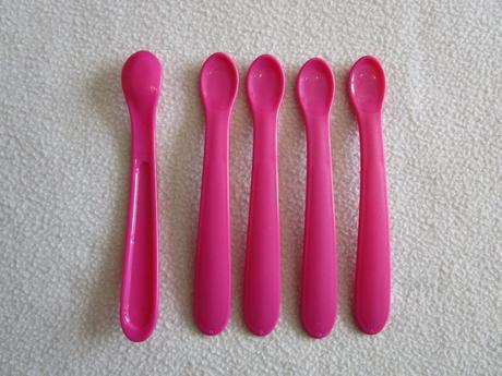 5x plastové fialové první lžičky pro miminko,