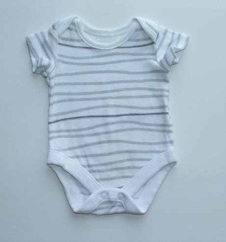 C411 novorozenecké body, nutmeg,50