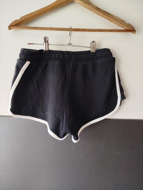 Kraťasy zn. h&m vel.140, h&m,140