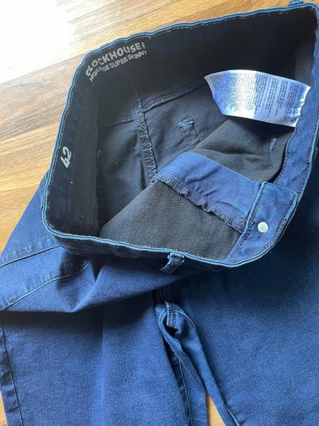 Tmavě modré nenošené džíny / super skiny, vel xl,, clockhouse,xl