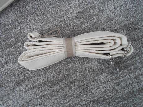 Bílá kabelka přes rameno i crossbody, lara bags
