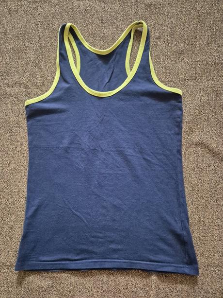 Chlapecký nátělník vel. 140/146, 140