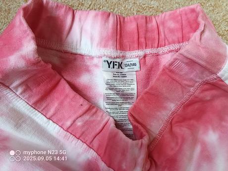 Šortky zn."y.f.k." vel."134-140", 134