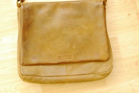 Kozena taska pres ramen zn. harolds- vintage kabel,
