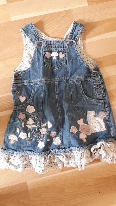 Laclové šaty, šatovka, 110