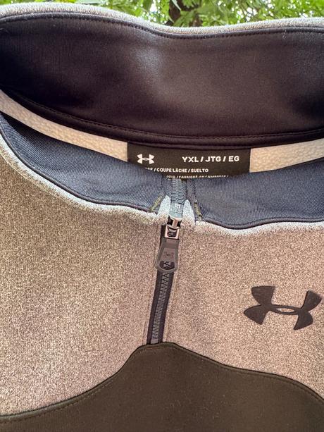 Mikča, under armour,164