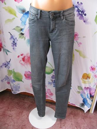 Dámské šedé džíny, slim fit, sepraný efekt, quiksilver,38
