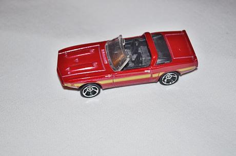 Auto hot wheels angličák,