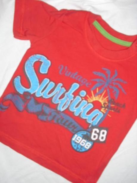 Komplet červeného trička a super riflíků, rebel,74