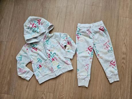 Souprava gap, vel. 3 roky, gap,98