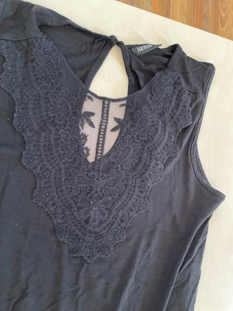 Kraťáskový overal s krajkou, vel s, janina, s