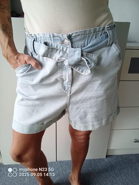 Šortky zn."beloved" vel."44/xxl", 44