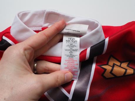 Kostým power rangers vel 128,