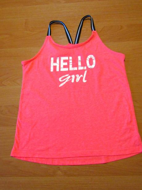 Zářivé dívčí triko vel 134-140, 140