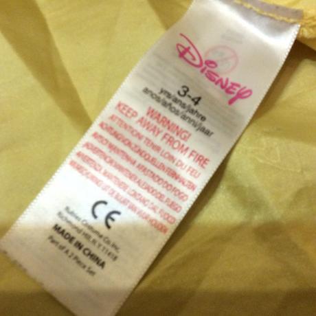 Kostým ,,kráska bella" v. 104, 