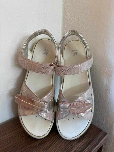 Sandálky vel. 38, baťa,38