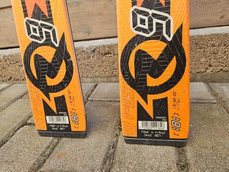 Sjezdové lyže rossignol r 9xti radical délka 181, rossignol,170-180 cm