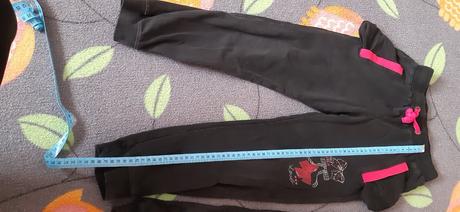 2 x bavlněné tepláky, 128