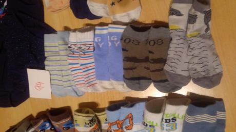 Mix ponožek a slipy, 86–98