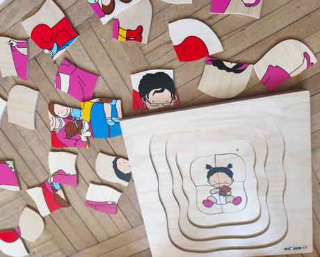 Vícevrstvé dřevěné puzzle montessori - babička,